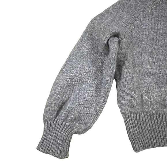 Banana Republic ~ Womens Grey Mock Turtleneck ~ Raglan Style ~ size Medium - Picture 4 of 7